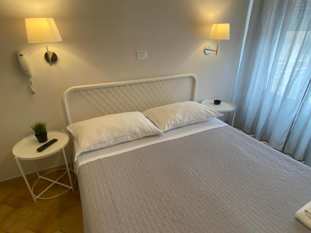 T Hotel Rimini Zewnętrze zdjęcie